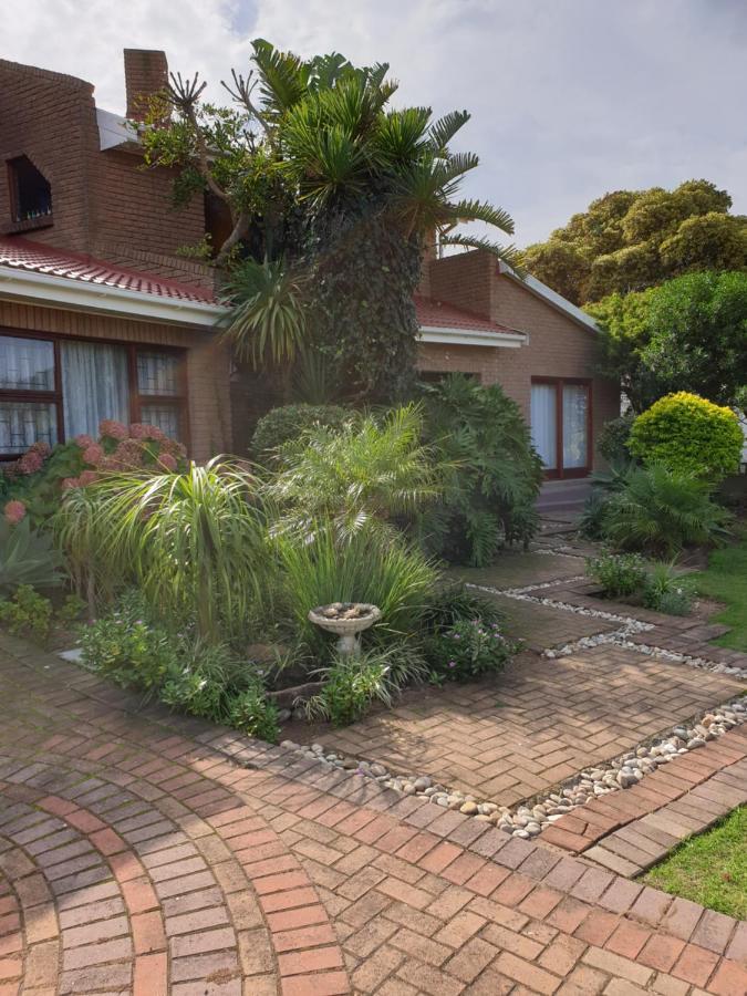 Ocean Breeze Apartment Mossel Bay Bagian luar foto